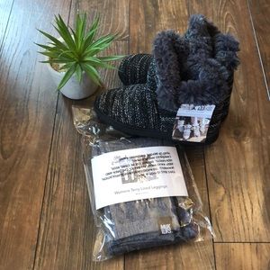 BNWT Muk Luks leggings  😍😍😍